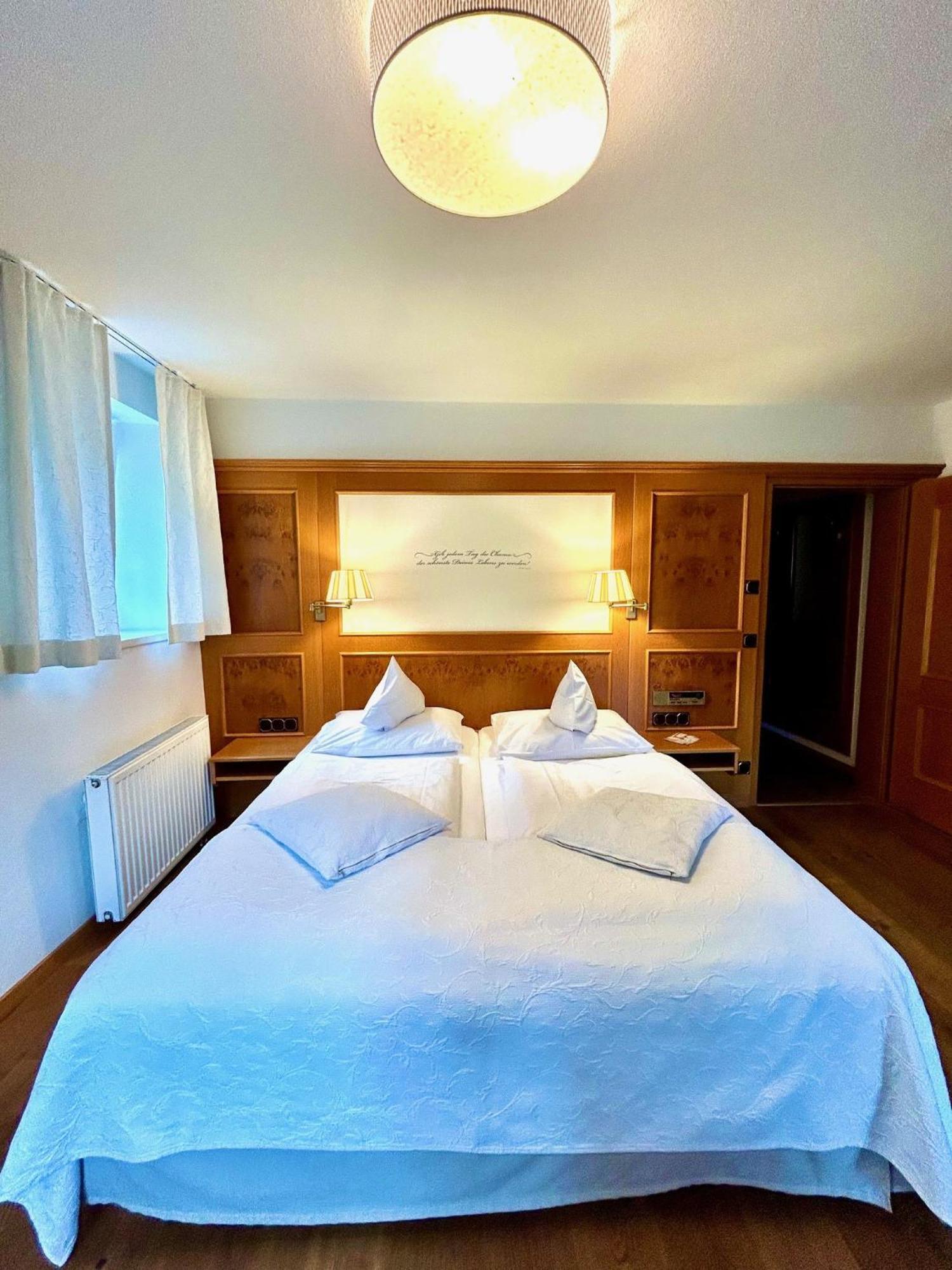 Hotel Fischerhaus Starnberg Exterior photo
